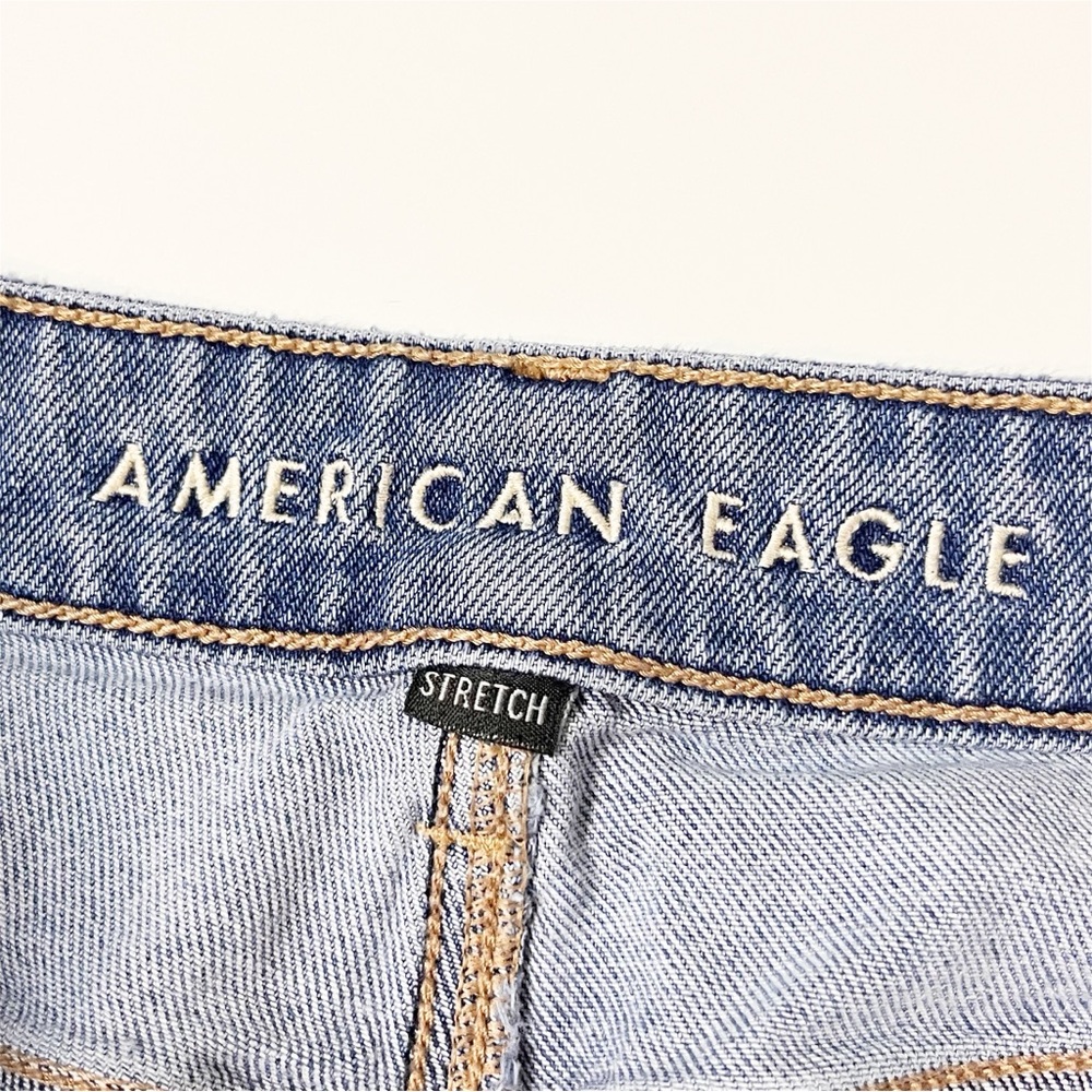 American Eagle Tomgirl Jeans 18 stretch light wash relaxed fit high rise waist - Picture 7 of 14